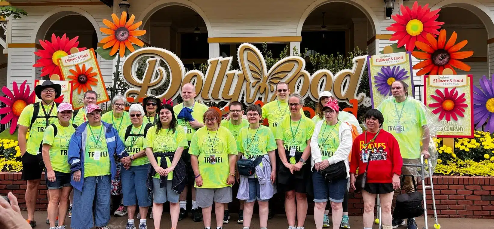 Roller Coasters and Southern Charm.. Journey to Dollywood