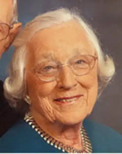 Wanda Siebels Ahrendsen of Webster, NY passed away peacefully at the age of 100!